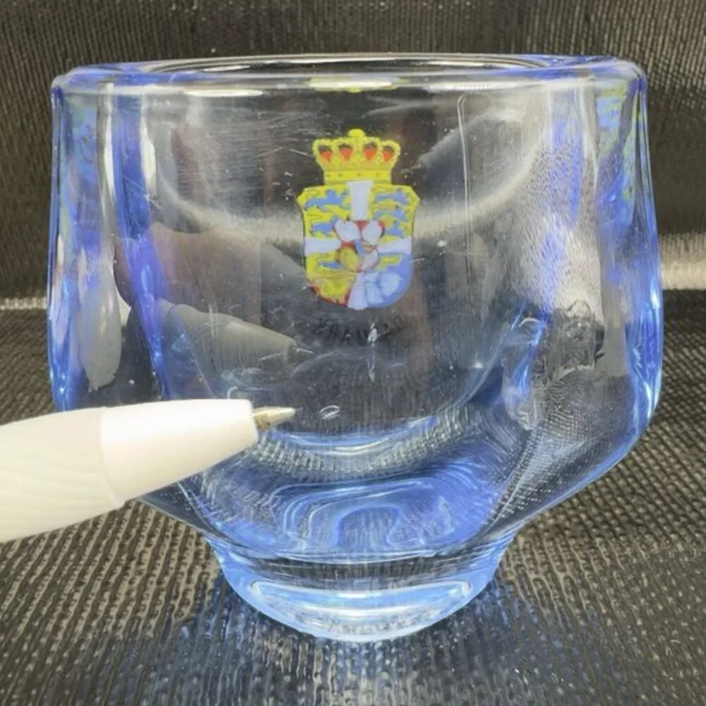 Vintage‎ Denmark Art Glass Bud Vase With Flag Shield Heavy Glass Vase Danmark